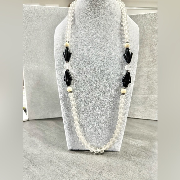 Jewelry - Vintage Art Deco Style Clear Lucite Black Bead Faux Peal Necklace Opera Length